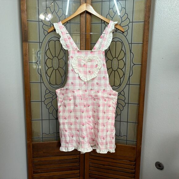 Hot Topic Pink Strawberry Gingham Heart Bib Shortalls Overalls Milk Maid Size L - Picture 2 of 13